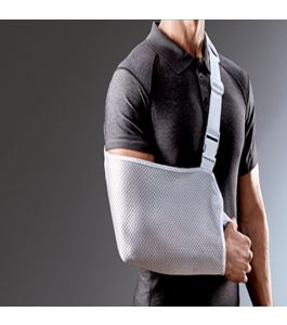 46204EN adult pouch arm sling