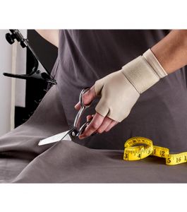 09183EN energizing support glove   S and M